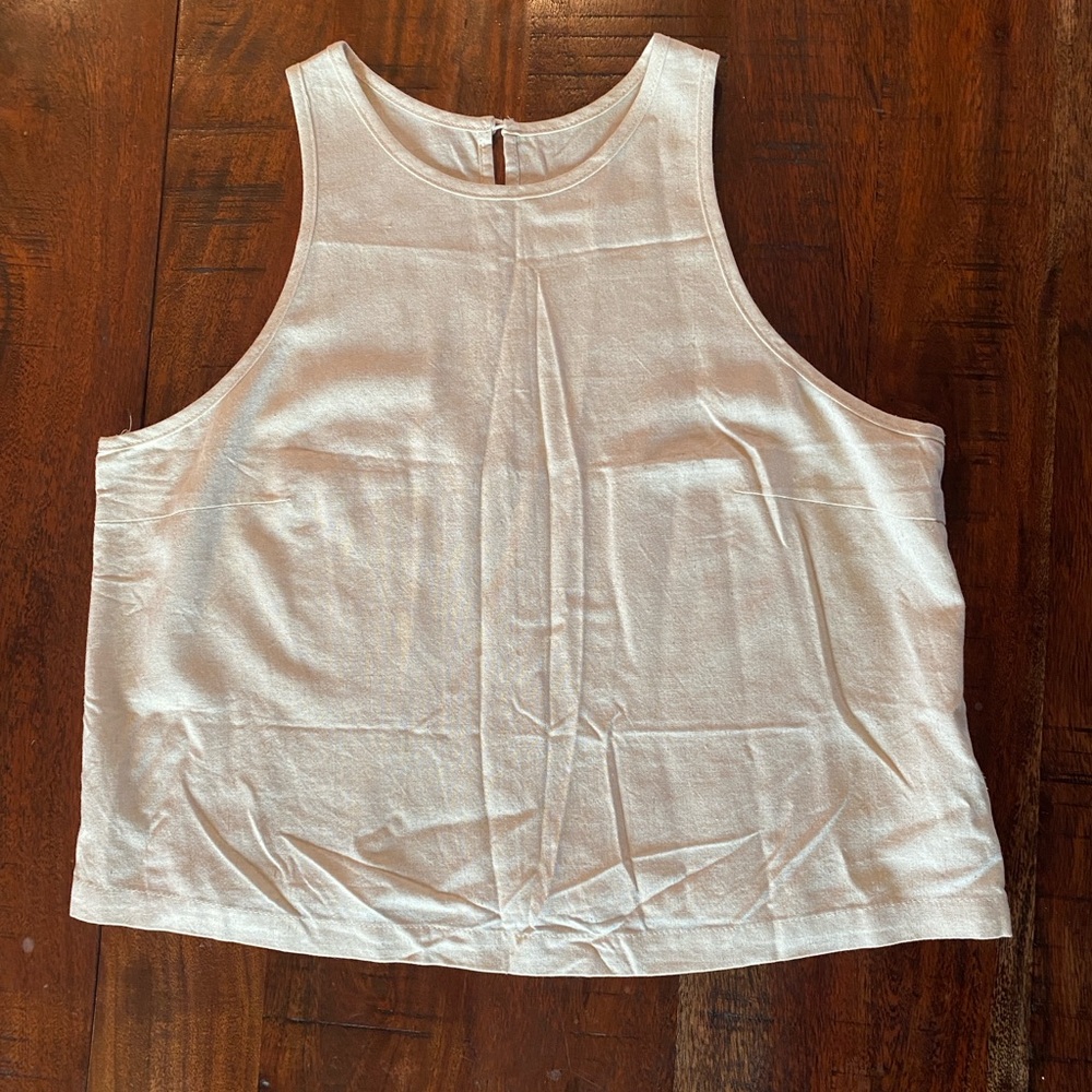 Sale! Closet Clean Out! NWOT Linen Blend Sleeveless Tank Top